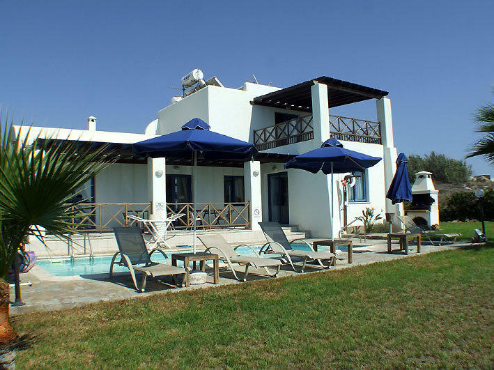 Kymmates Beach Front Villas Paphos Extérieur photo