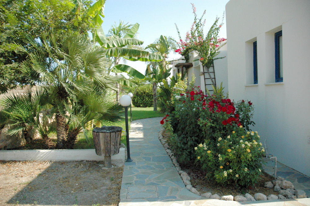 Kymmates Beach Front Villas Paphos Extérieur photo
