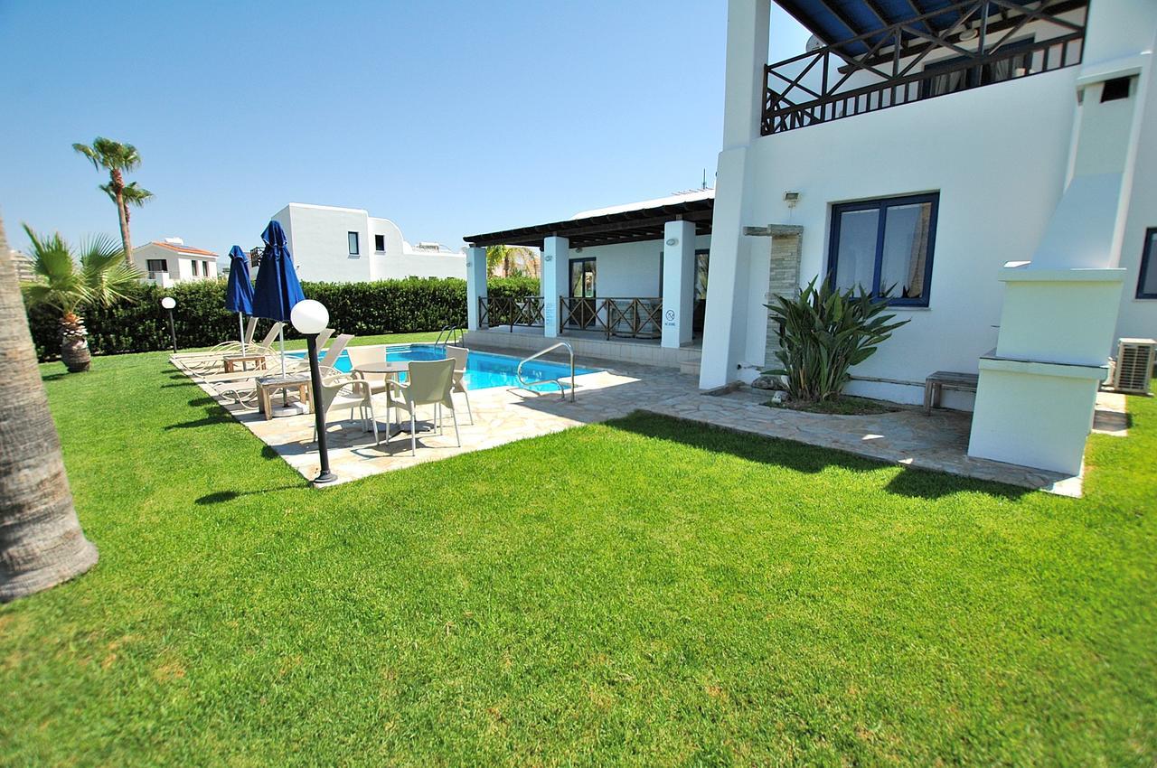 Kymmates Beach Front Villas Paphos Extérieur photo